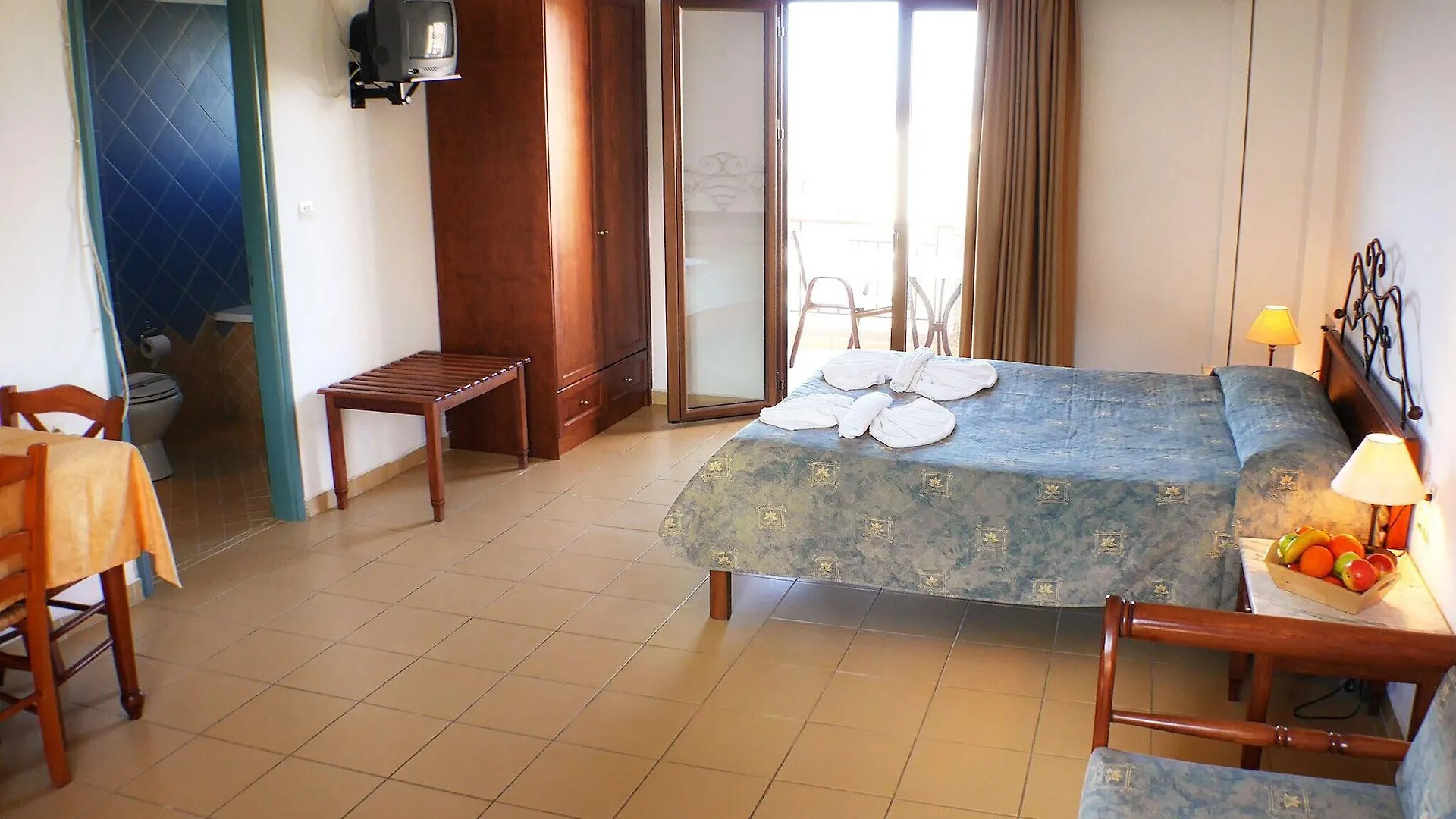 Areti Aparthotel La Canea
